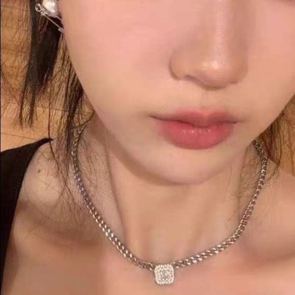 💎Street Fashion Silver Toned Zirconia Chain Necklace princess cut - Picture 3 of 10